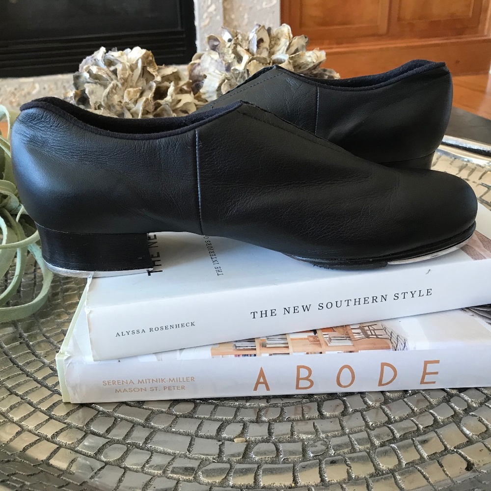 BLOCH BLACK SLIP ON LEATHER TAP SHOES - Picture 8 of 13